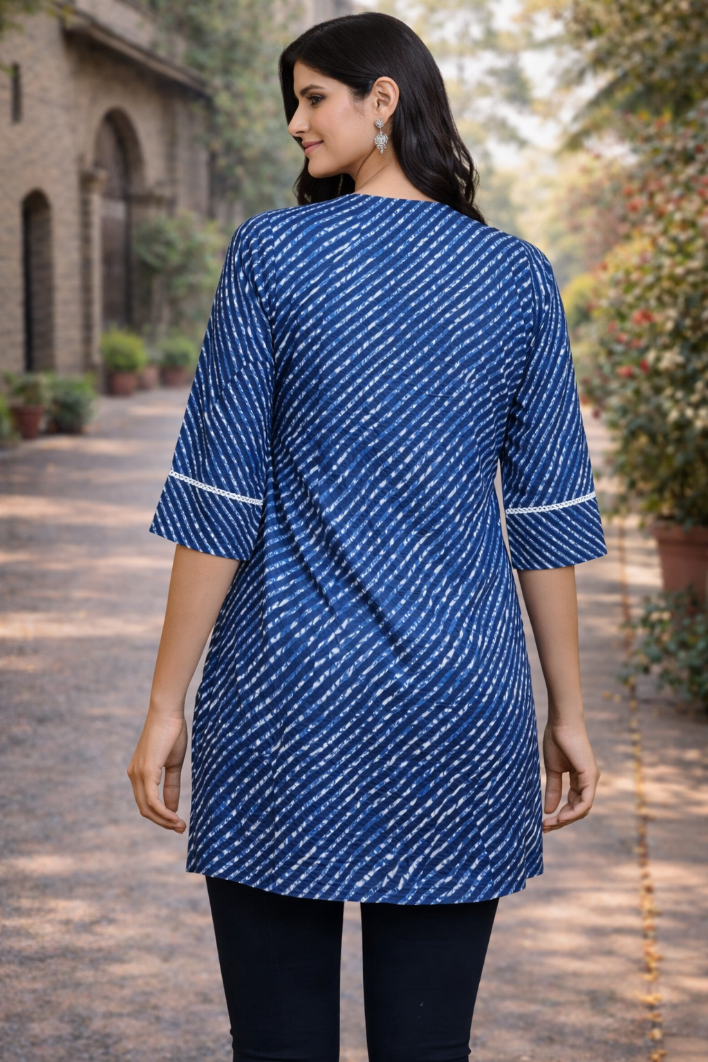 Indigo Doriya Printed A-Line Short Kurti
