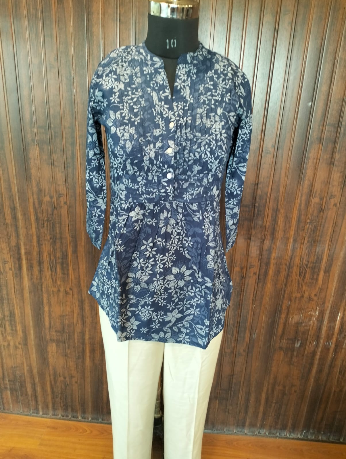 Blue Bloom – Floral Printed Cotton Kurti